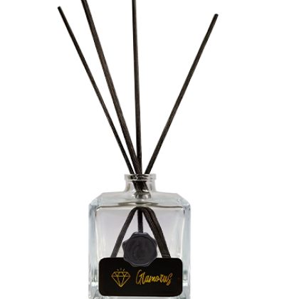 REEDS | GLAMOURUS